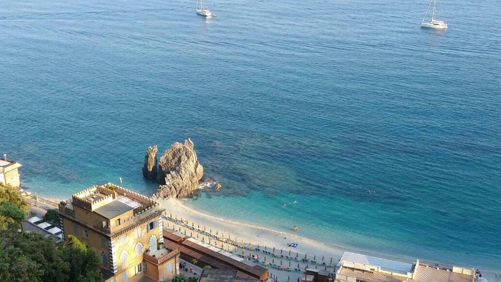 Great Location Private Entrance Apartment Monterosso al Mare Bagian luar foto